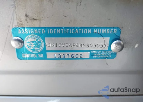 2011 Infiniti G37 Journey z USA, uszkodzony, nr VIN JN1CV6AP4BM305058